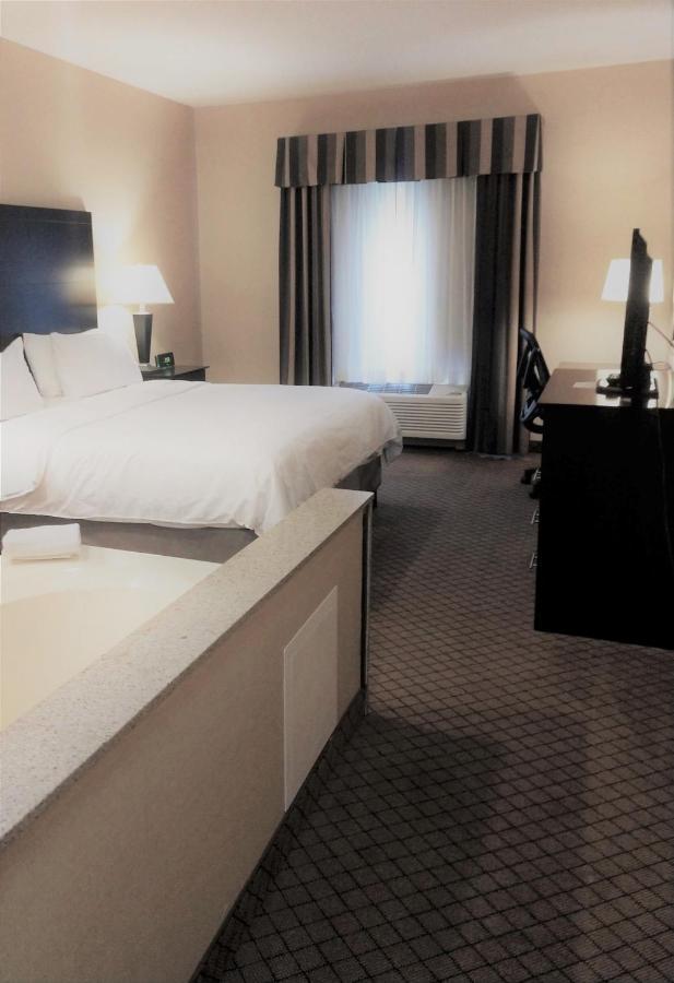 Holiday Inn Express Plymouth By Ihg Kültér fotó