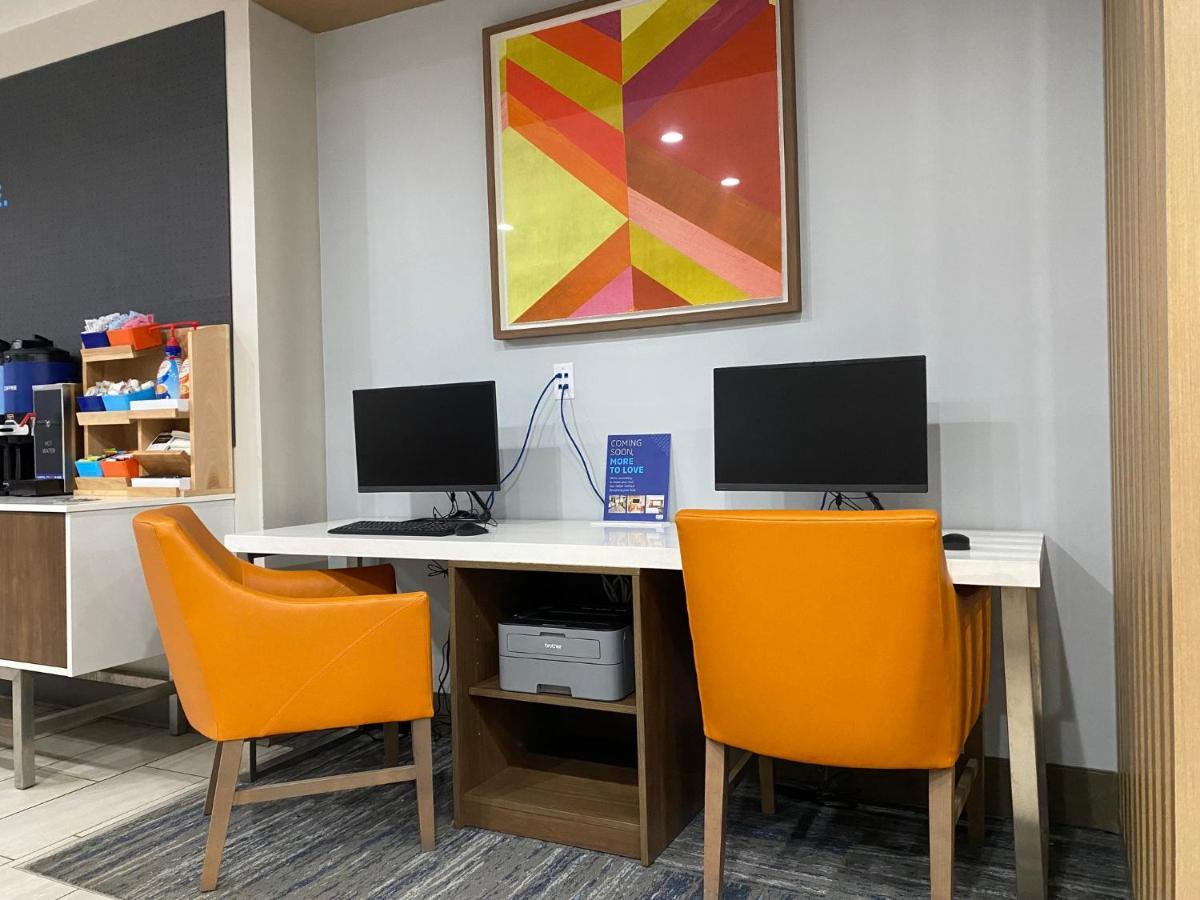 Holiday Inn Express Plymouth By Ihg Kültér fotó
