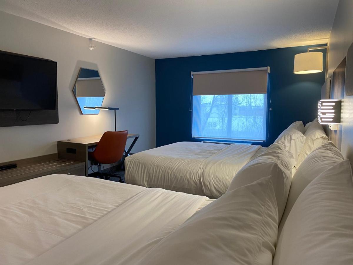 Holiday Inn Express Plymouth By Ihg Kültér fotó