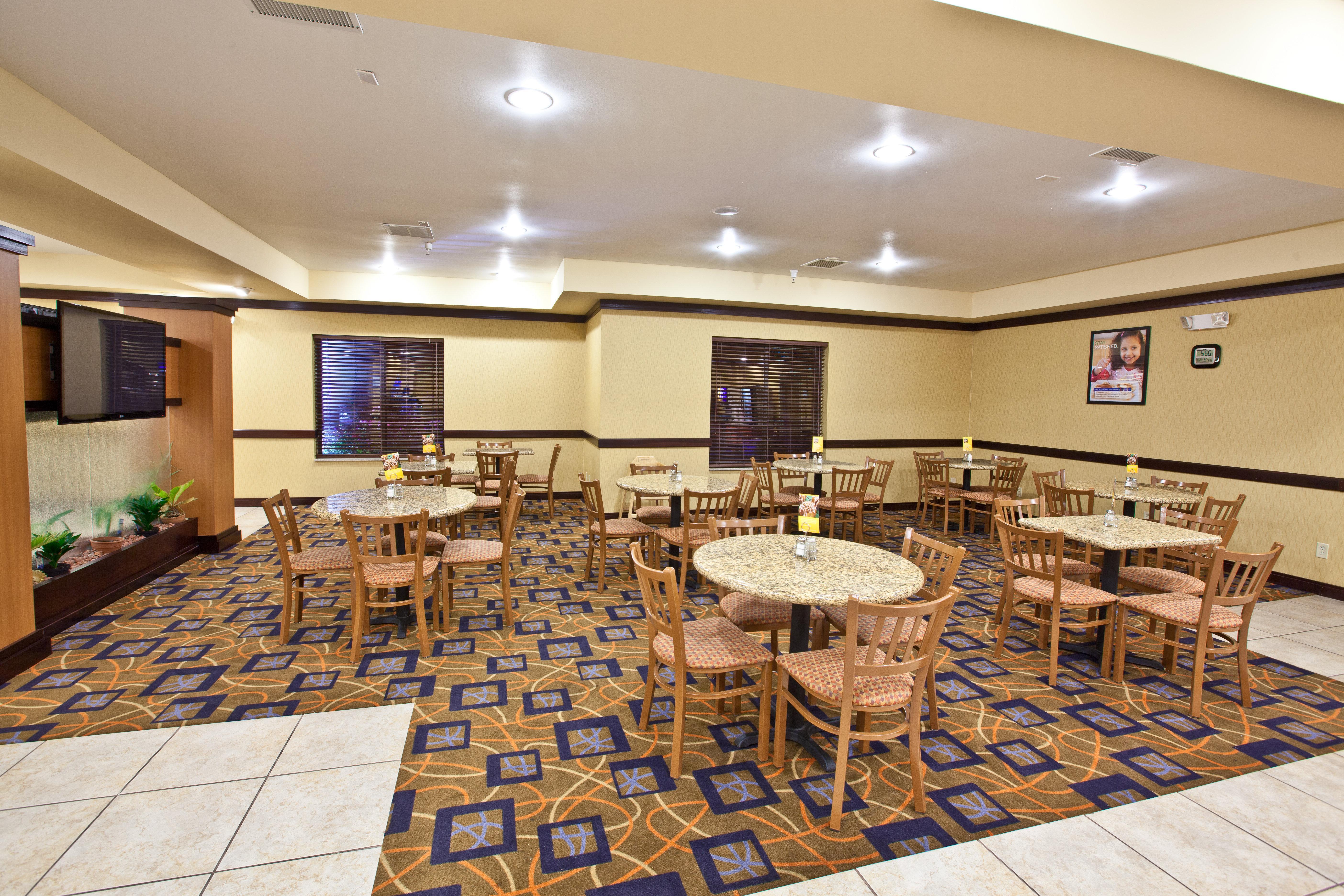 Holiday Inn Express Plymouth By Ihg Kültér fotó