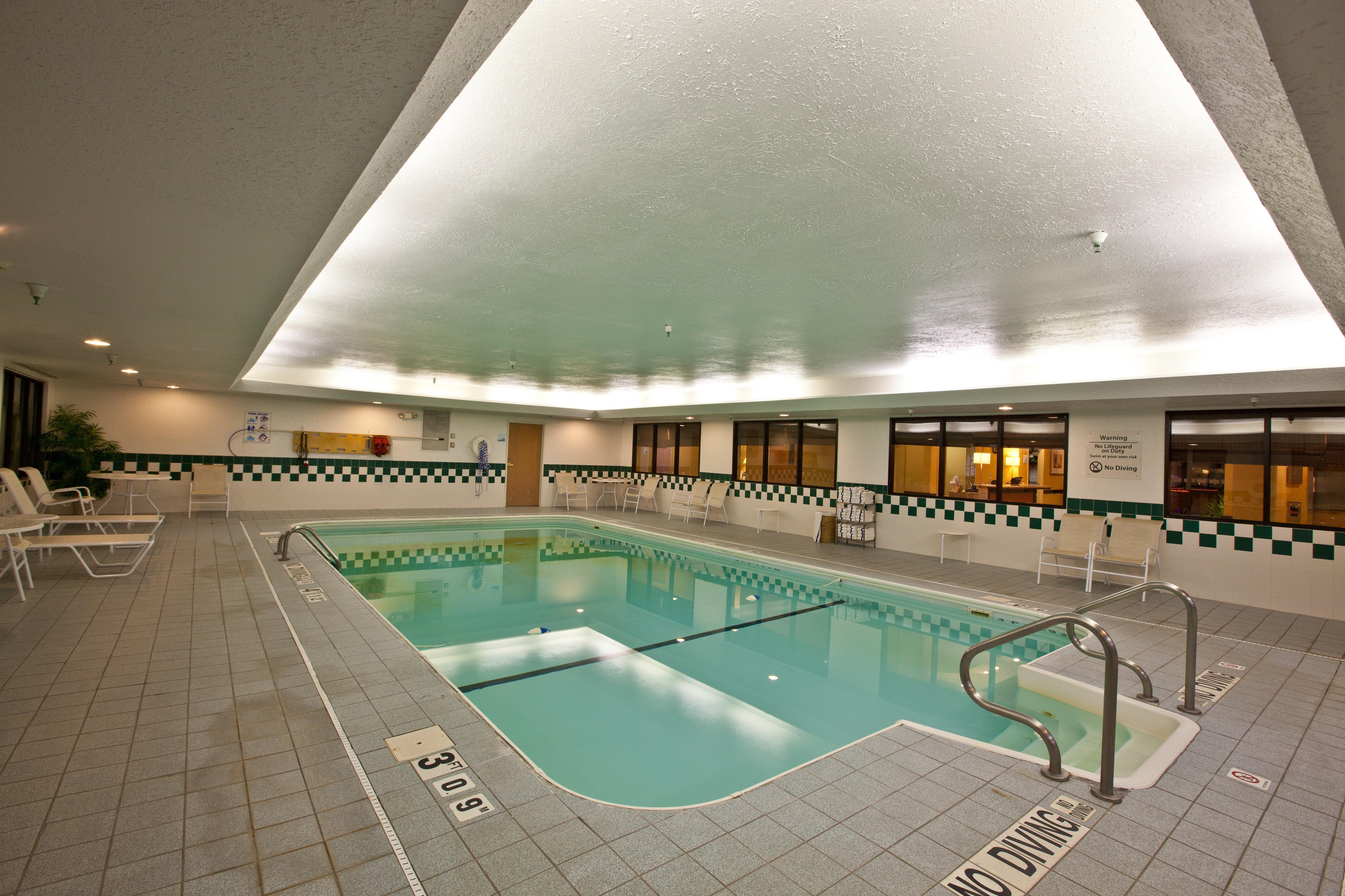 Holiday Inn Express Plymouth By Ihg Kültér fotó
